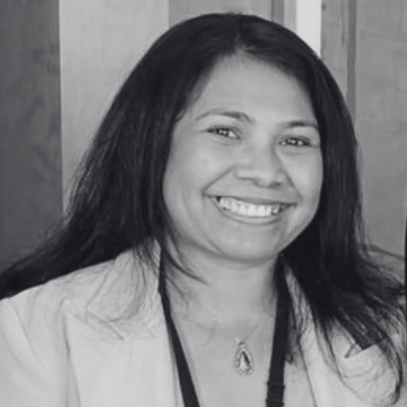 Cristina Freitas-Benedek